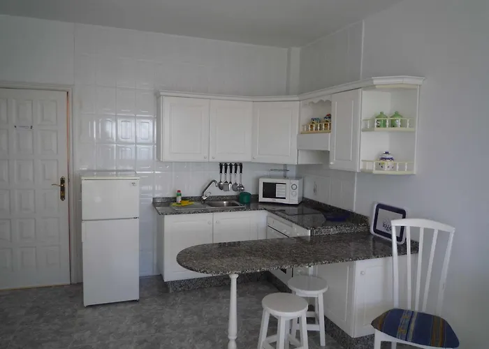 Vv 121 Con Balcon, En Primera Linea De Mar דירה