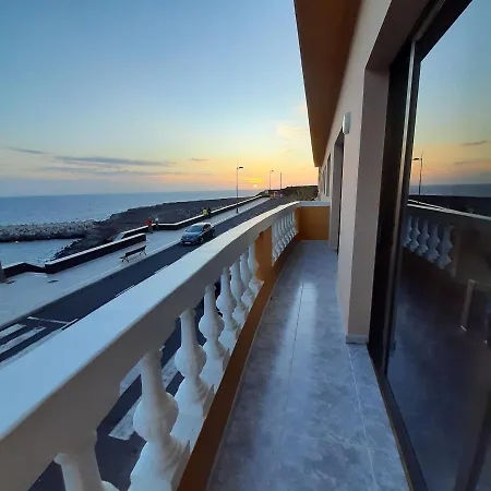 Vv 121 Con Balcon, En Primera Linea De Mar * לה רסטינגה